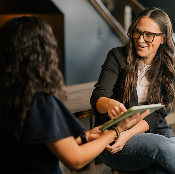 Kalyn working with client